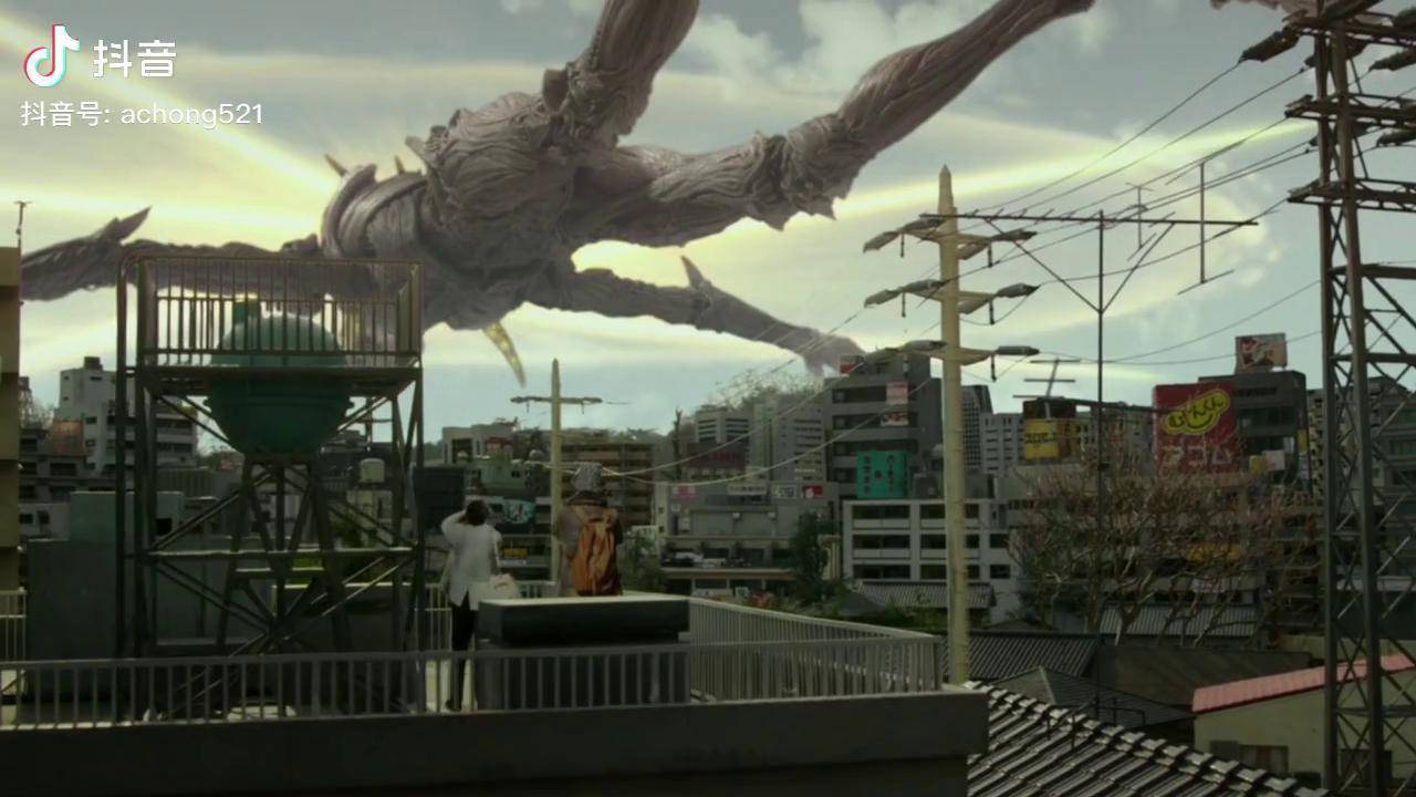 短片巨神兵现身东京