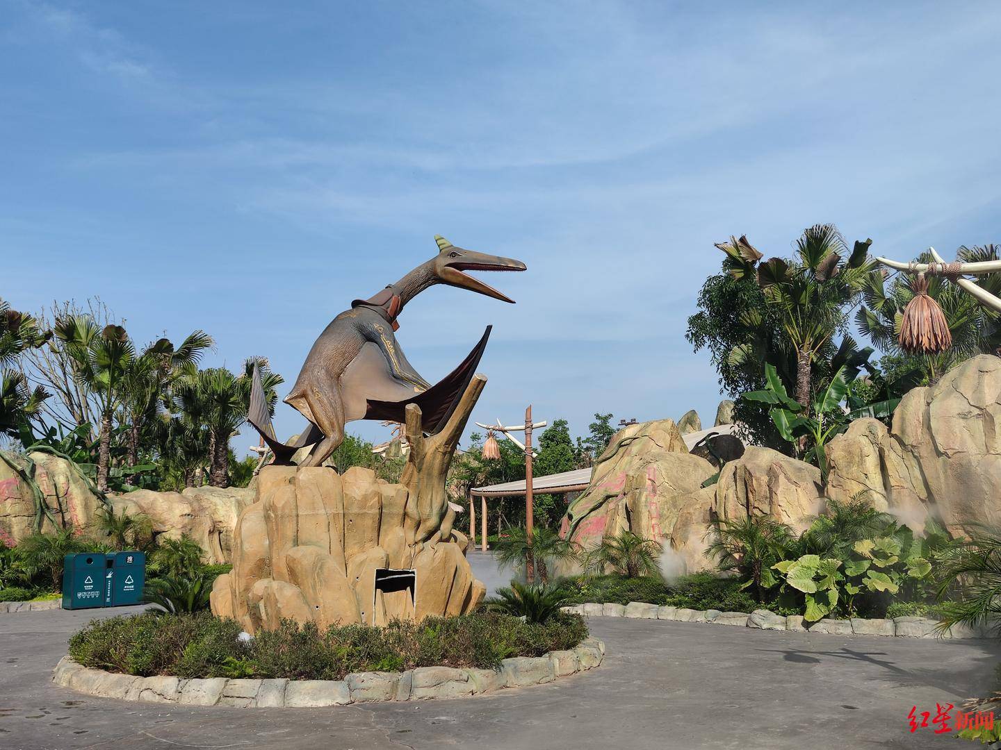 自贡方特恐龙王国预计今夏开园vrar技术带你体验活的恐龙世界