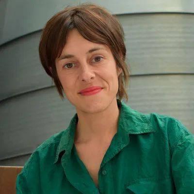 杰西·艾森伯格首度执导电影《当你拯救完世界》将作为开幕片展映