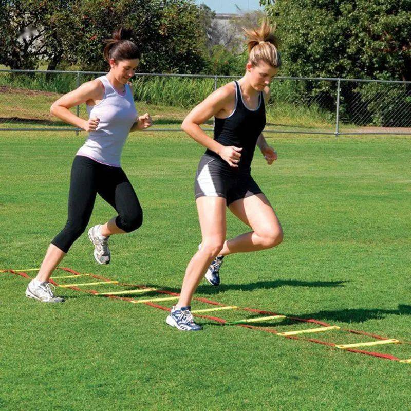 67绳梯的训练方法(动图)_动作_目的_脚步