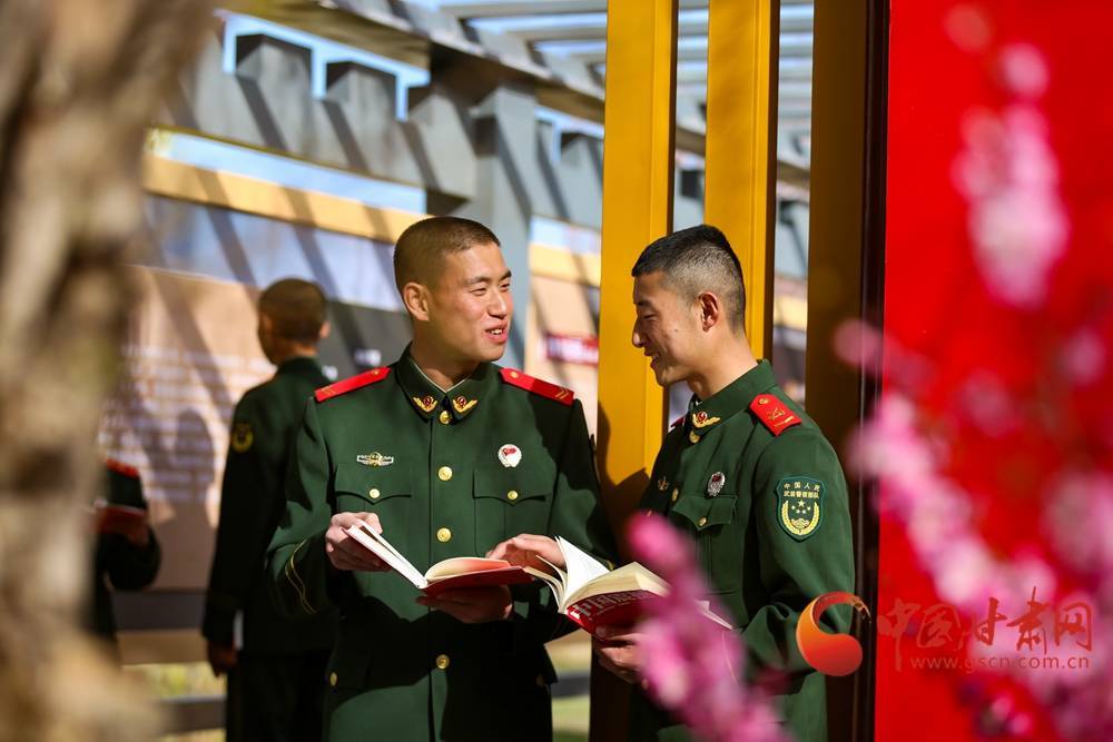 【陇拍客】武警甘肃总队酒泉支队:书香四溢满军营_王兵强_活动_文化