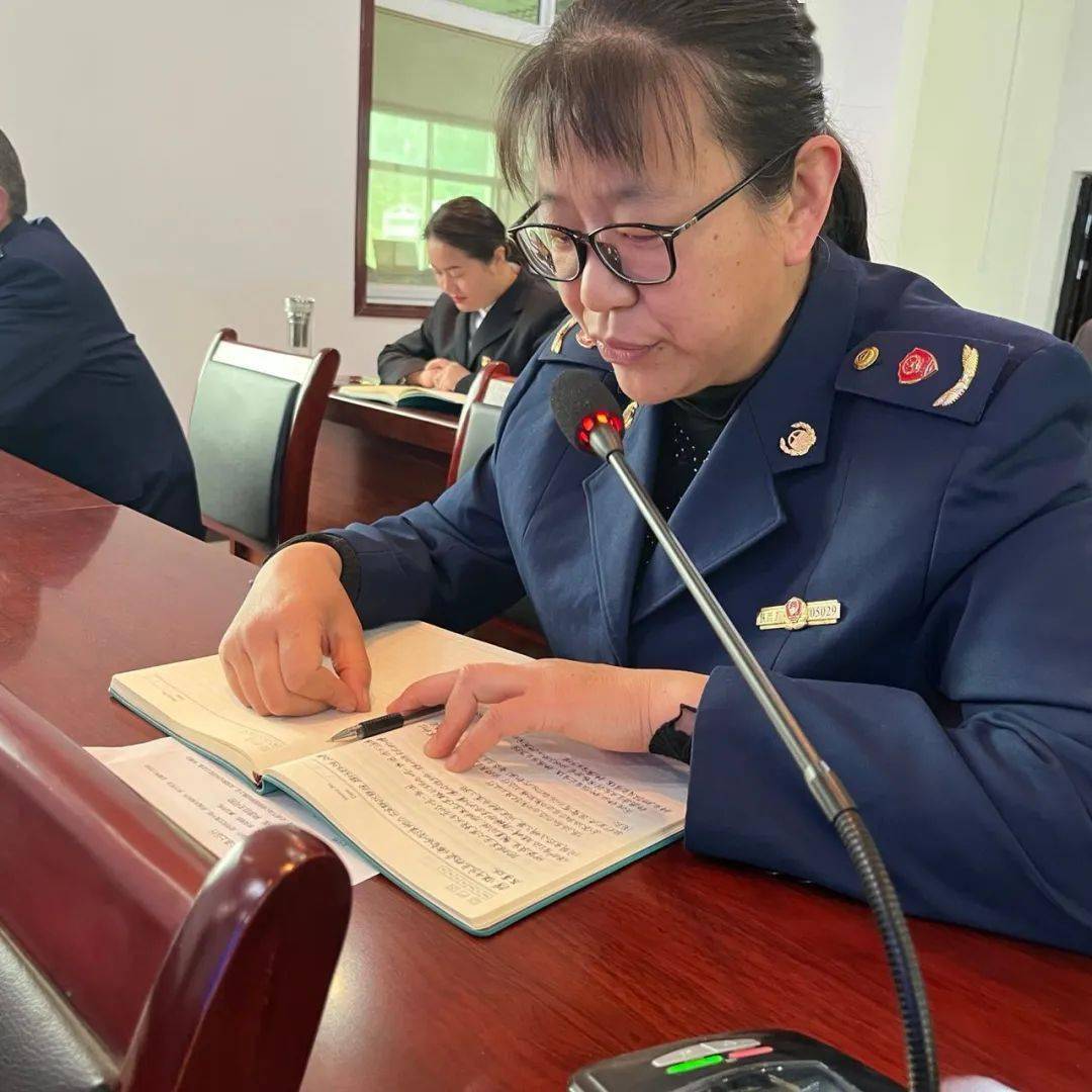 李敏黄龙县市场监督管理供稿:常娟 编辑:胡水莲审核:刘东侠返回搜狐