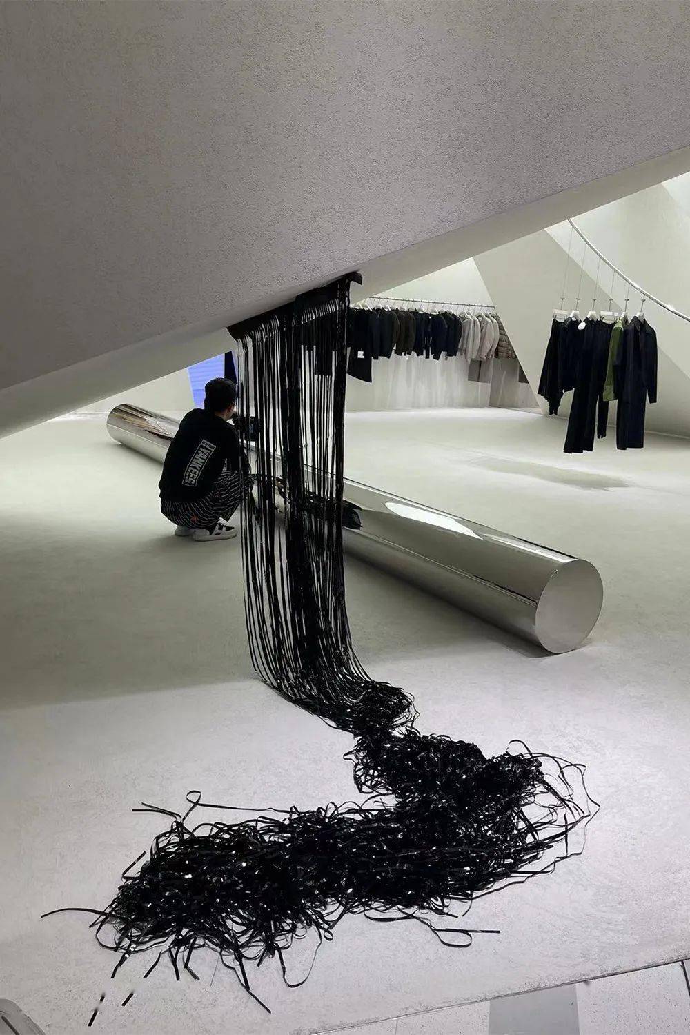 dinz德网 | domani东仓建设 · 失重_空间_那就先_设计