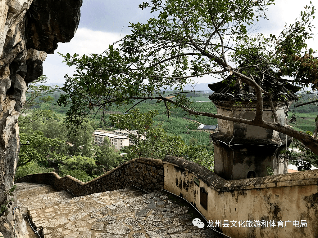 南疆长城龙州小连城
