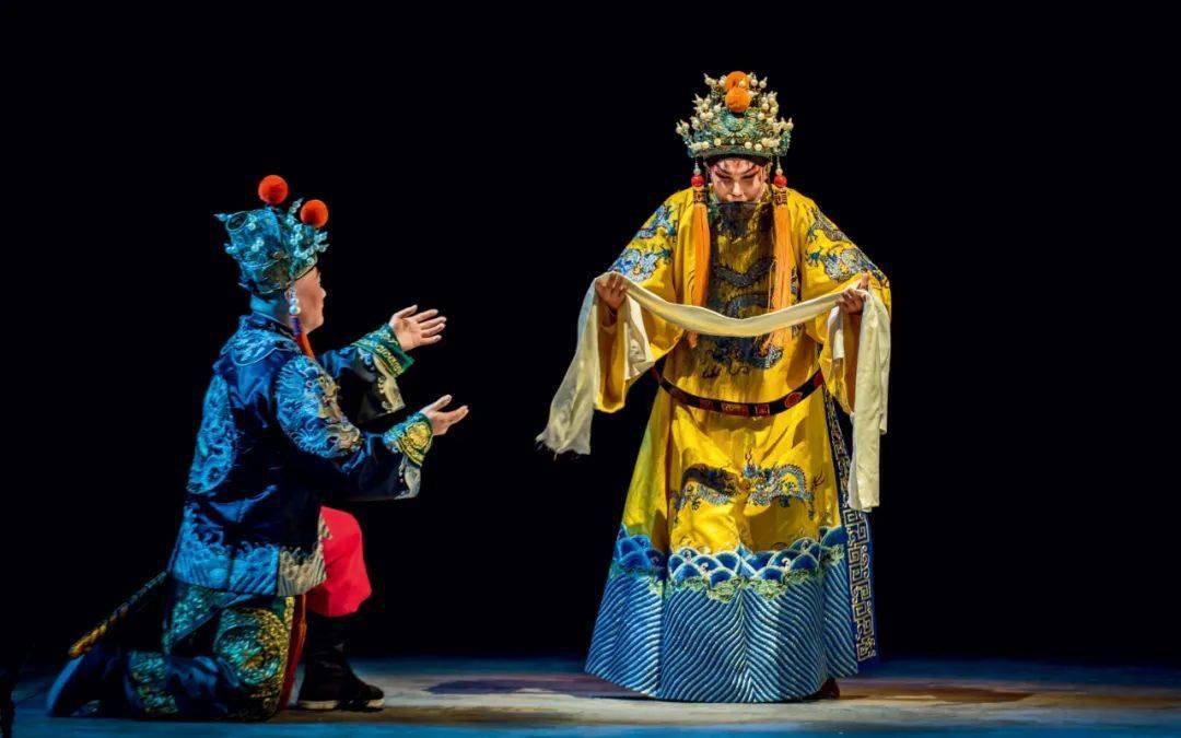 黄蓓今古情场问谁个真心到底长生殿中的千古至情