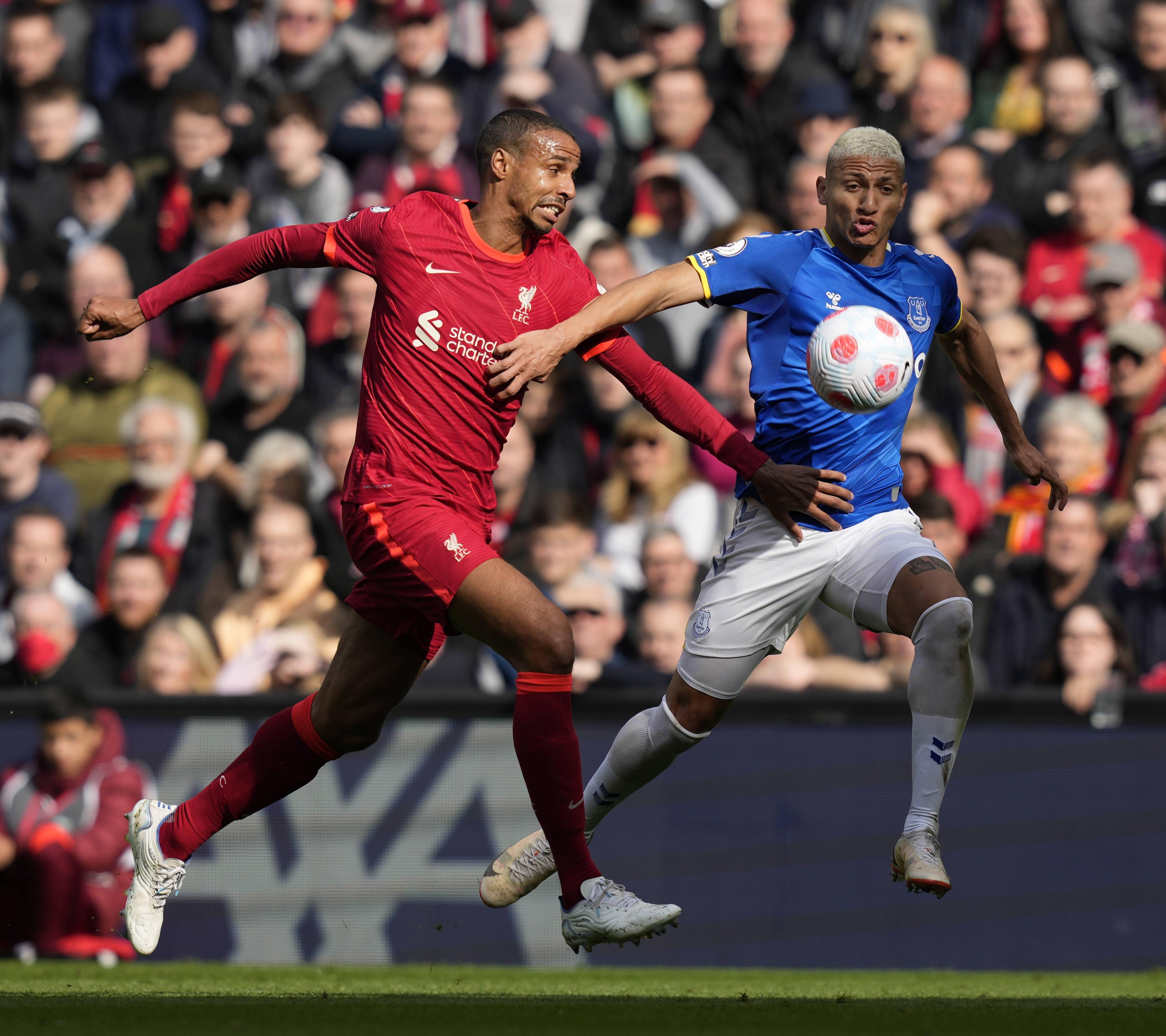 足球英超联赛利物浦胜埃弗顿