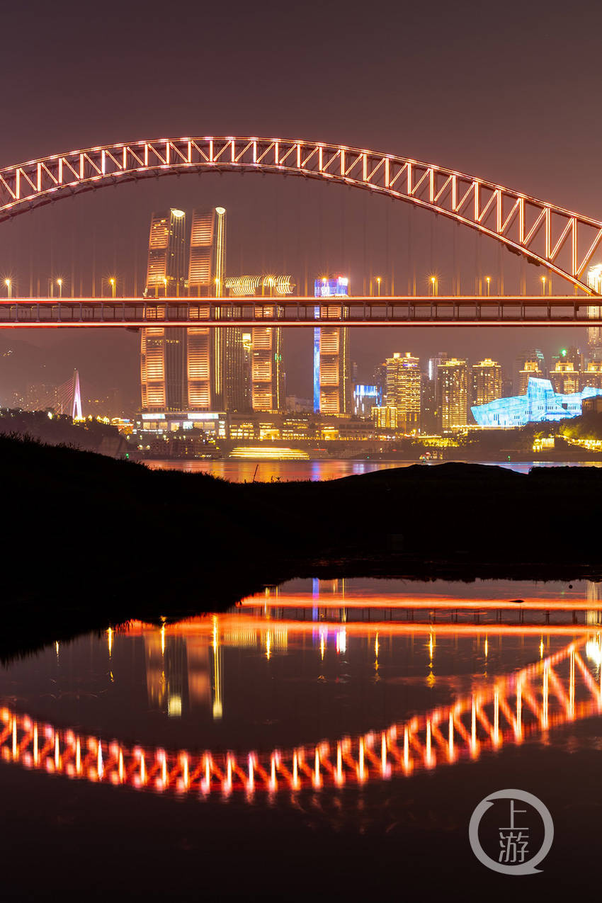 重庆夜景朝天门大桥图片