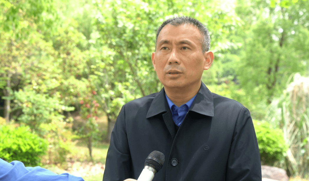 县城市管理执法局 局长 陈泽明推进蕲春经济社会高质量发展争当金牌"