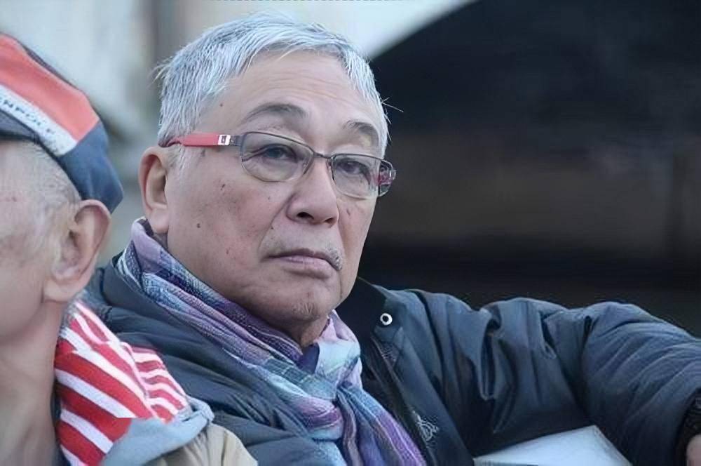 突传死讯老戏骨曾江暴毙在香港某酒店终年87岁死因仍待调查