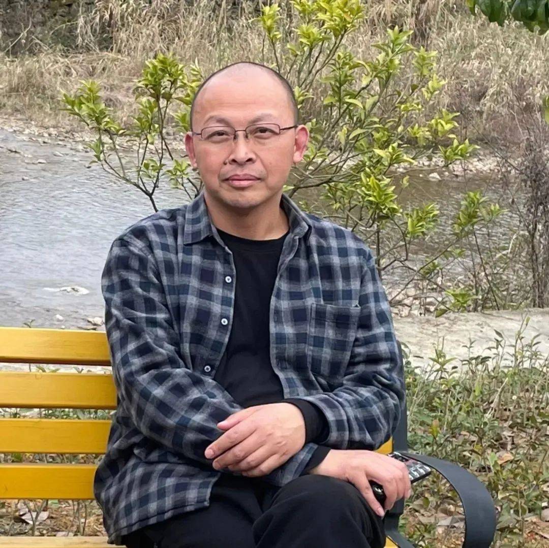 《红豆》2022.01：【诗歌部落】镜像（组诗） | 李郁葱_时间_牡丹亭_沉默