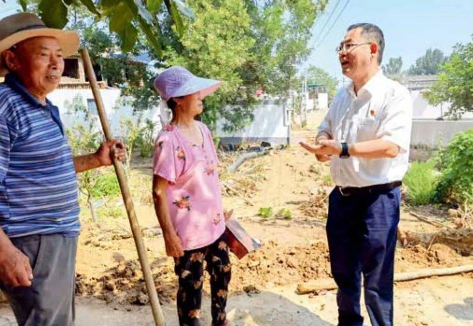 书记视窗洛阳市孟津区委书记杨劭春推进厕所革命助力乡村振兴