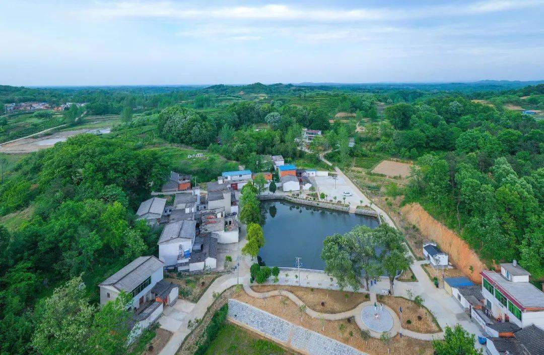 光山美好人居凉亭乡鄢脂洼村