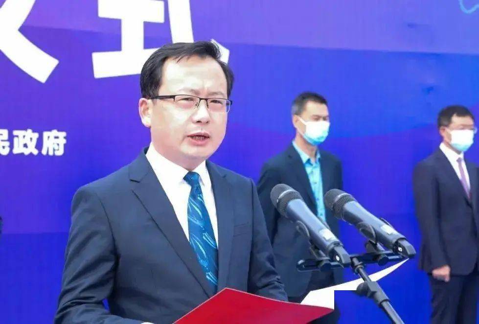 汉寿县委副书记,县长 王时雨据了解,此次集中开工的9个项目建成投产后