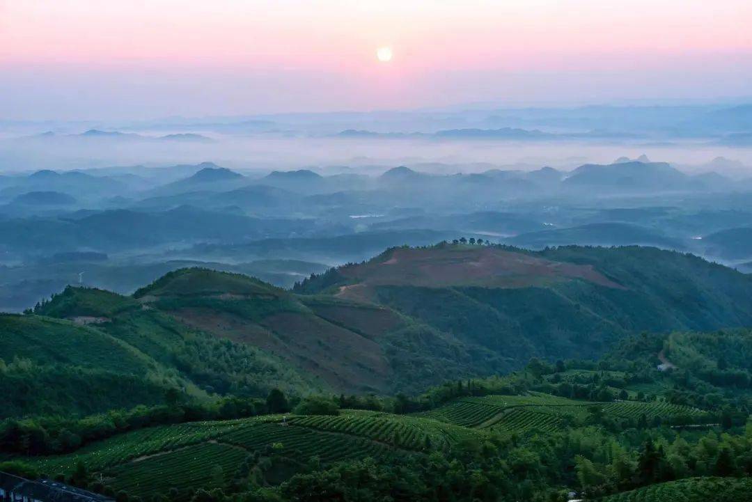 长假乐翻天,"五·一"游蓝山_旅游_景区_毛俊