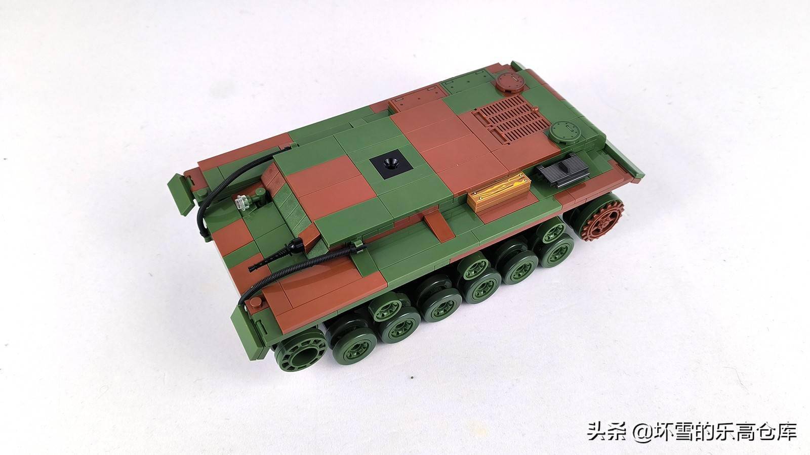 由kv2返璞归真全冠积木的kv1重型坦克表现如何呢