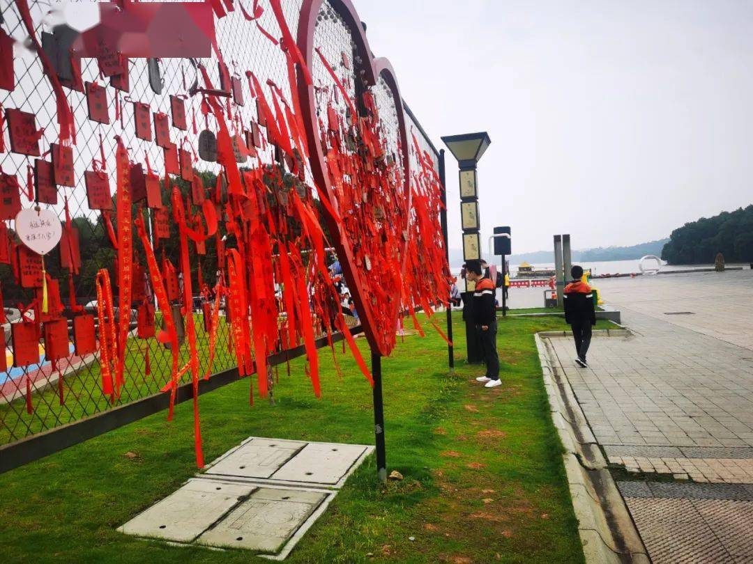 值此五一仙女湖向全国劳动者致敬来山水一键打卡满足你的假期朋友圈