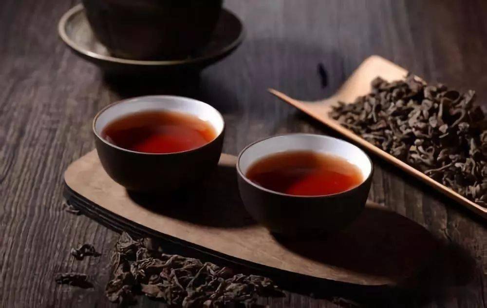 晨之风 品茶看风景 茶具 茶叶 雅士