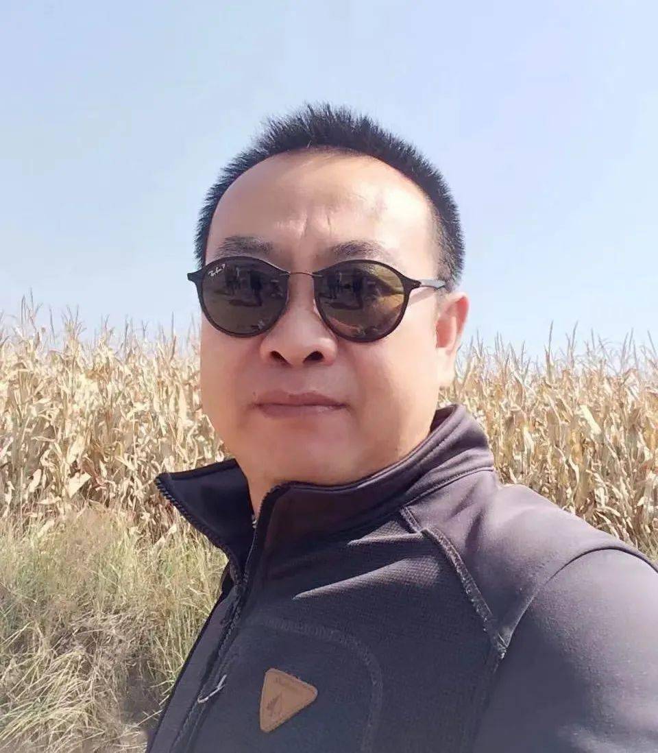 马举简介"马举,中国报告文学学会会员,山西省作家协会会员,多篇中短篇