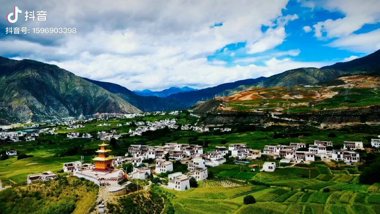 天音在美丽的香巴拉乡城等你美丽乡村