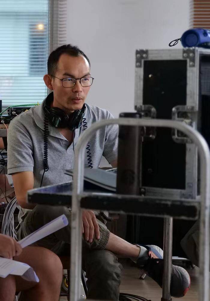 导演蓝鸿春见过更大的世界才理解了潮汕爸妈传承广东文艺正新鲜