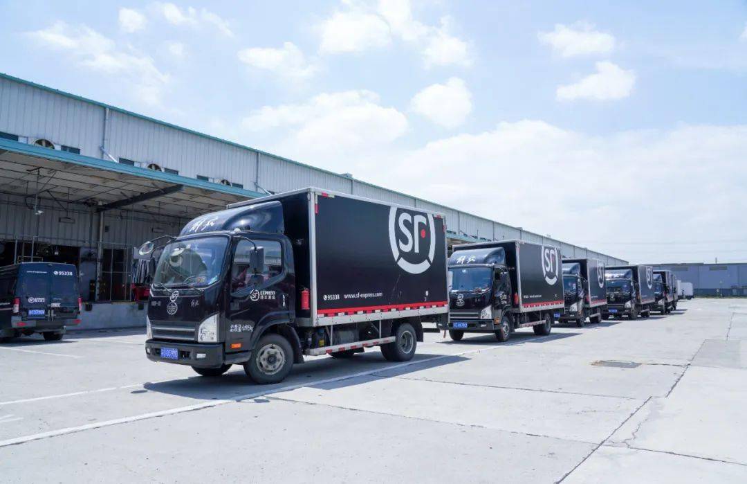 马力全开昆山邮政顺丰韵达派送中申通圆通也快了