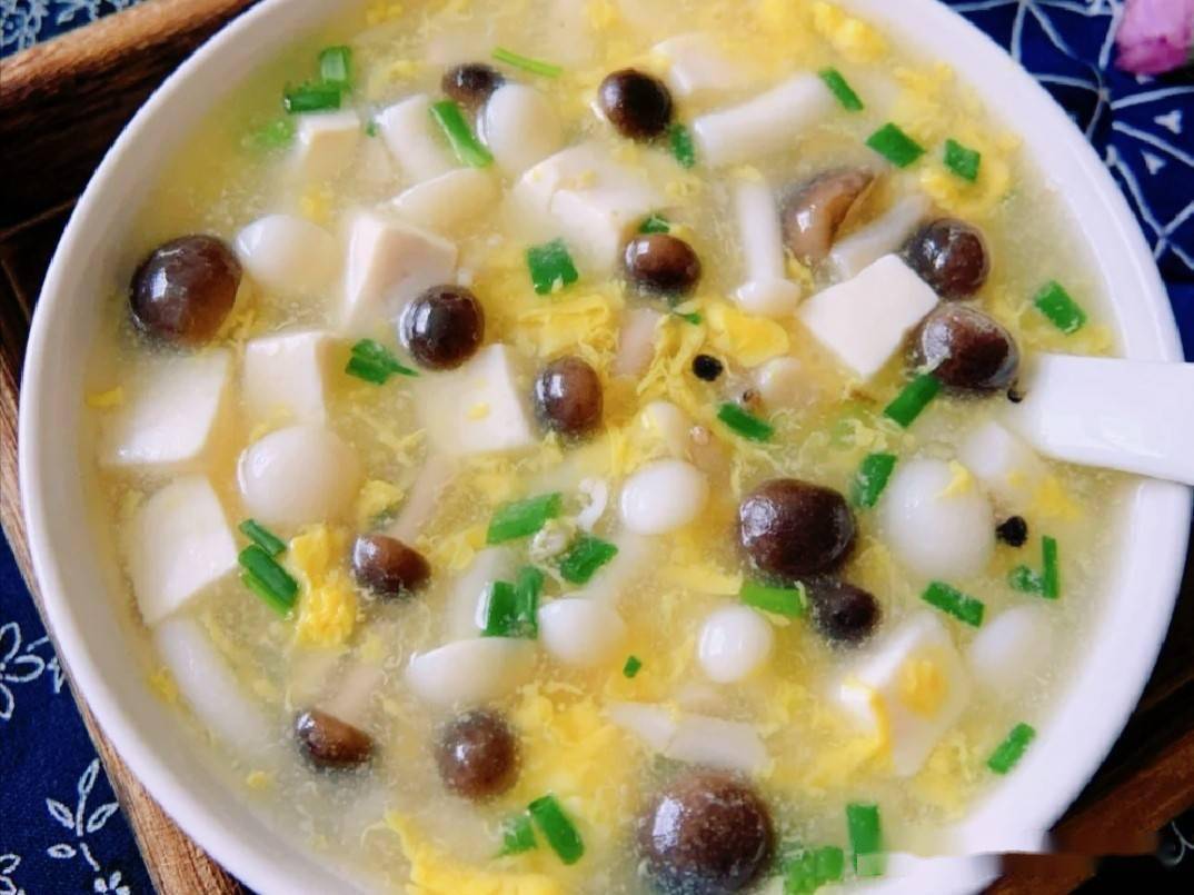 被不少人称赞的家常美食,营养均衡又美味可口,非常下饭,做法特别简单