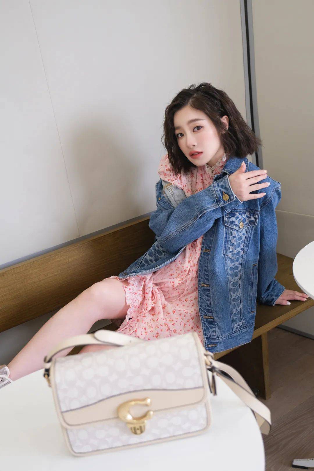 「最高级的快乐,只能从三样东西中获得」_丹宁_tabby_soft