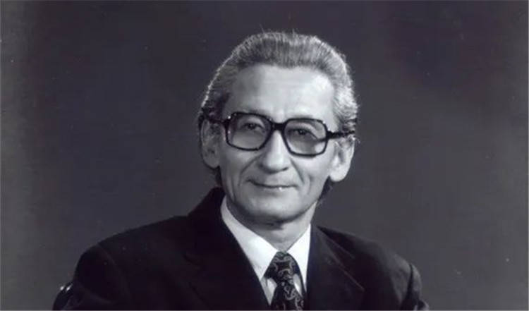 在配音艺术家邱岳峰百年诞辰之际回顾这些经典的译制片