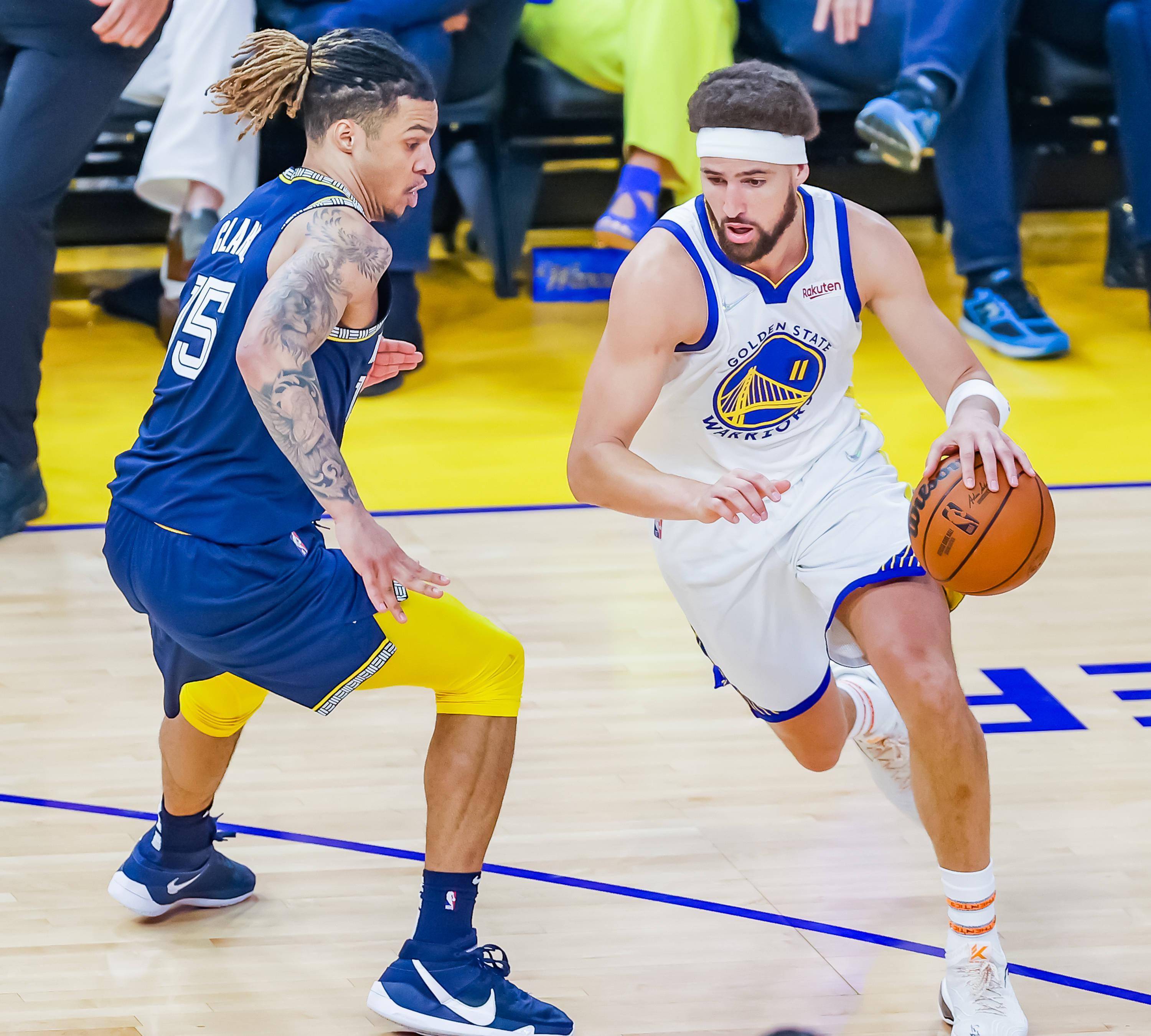 篮球nba西部半决赛勇士胜灰熊