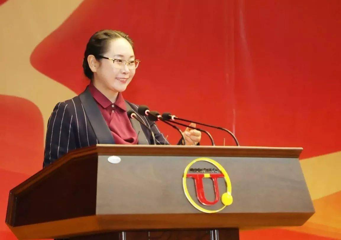 张祥青:唐山地震孤儿,白手起家成百亿钢铁大王,汶川地震捐1亿_妈妈