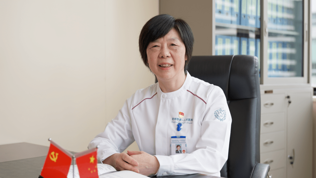 512国际护士节丨点赞李益民荣获中华护理学会杰出护理工作者荣誉称号