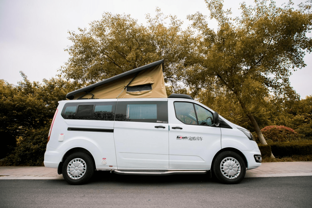 團房車享最低價途酷神行者升頂床隱藏式衛生間空間設計玩出新高度