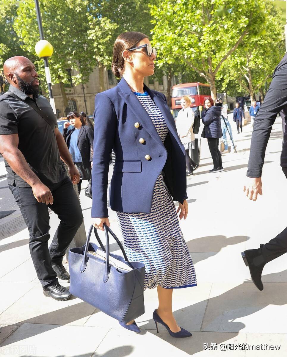 诽谤案开庭第三天,丽贝卡·瓦尔迪抵达伦敦皇家法院_科琳·鲁尼_妻子