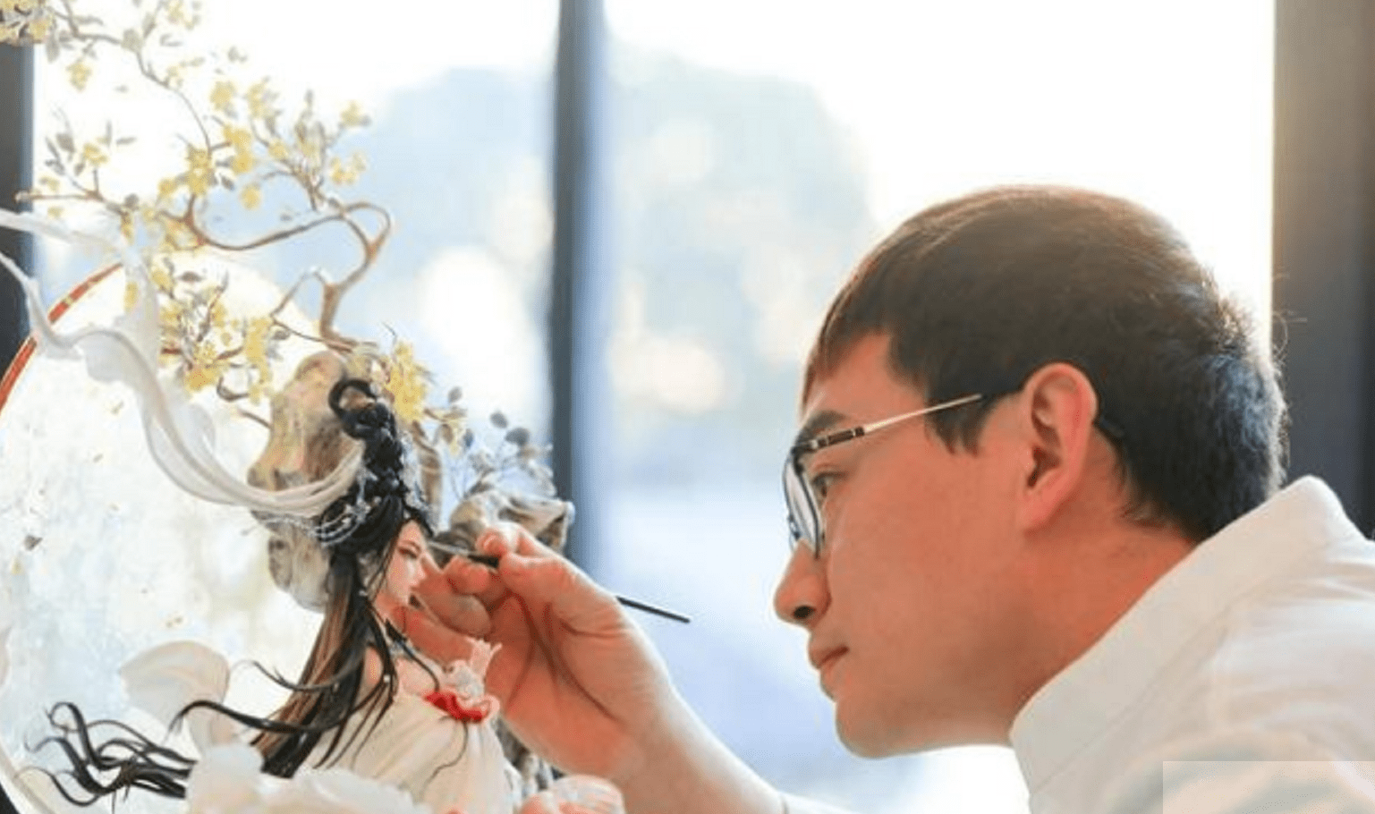 糖王周毅斩获多个国际大奖把翻糖蛋糕做成艺术品