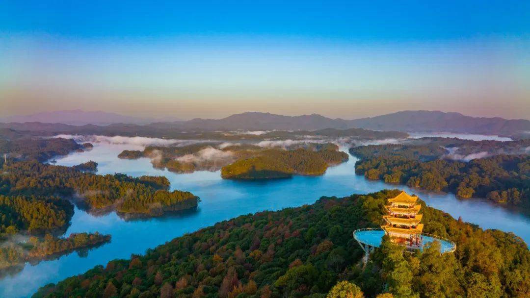登顶龙王岛,才识仙女湖!初夏的小众旅行,打卡龙王岛_玻璃_时节_旅游
