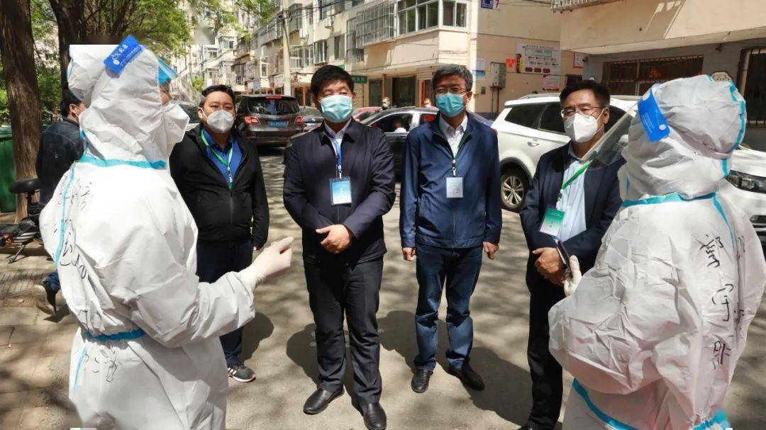 颜世东到双桥区调研检查疫情防控工作