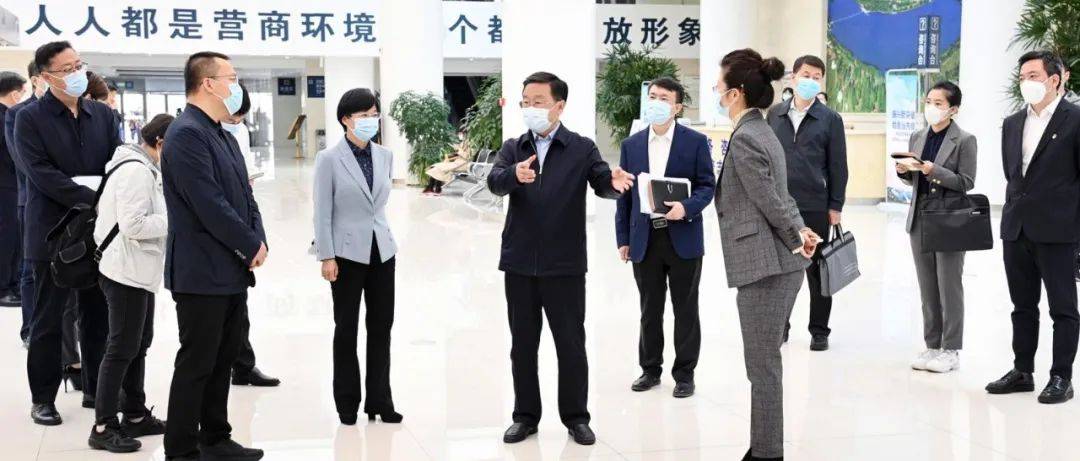 王新伟在调研指导营商环境建设工作时强调:补短板锻长板树样板 推动营商环境建设提质提效_服务_群众_惠企