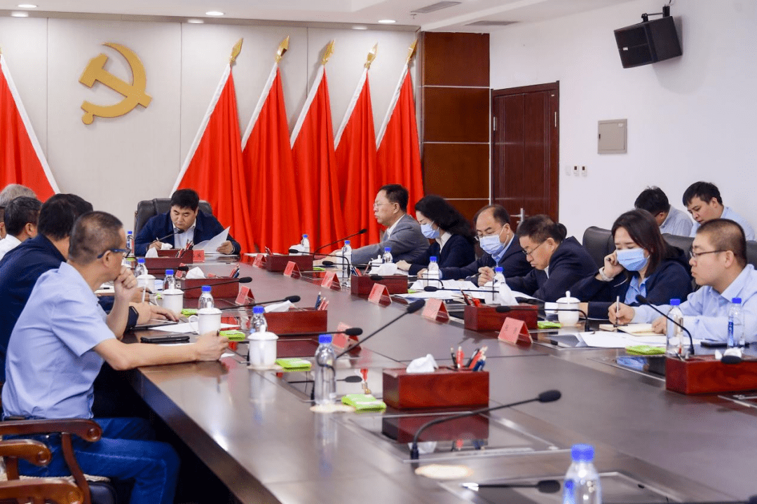 左右滑动查看图集樊洪华赤峰市信访局党组书记,局长,市信访工作联席