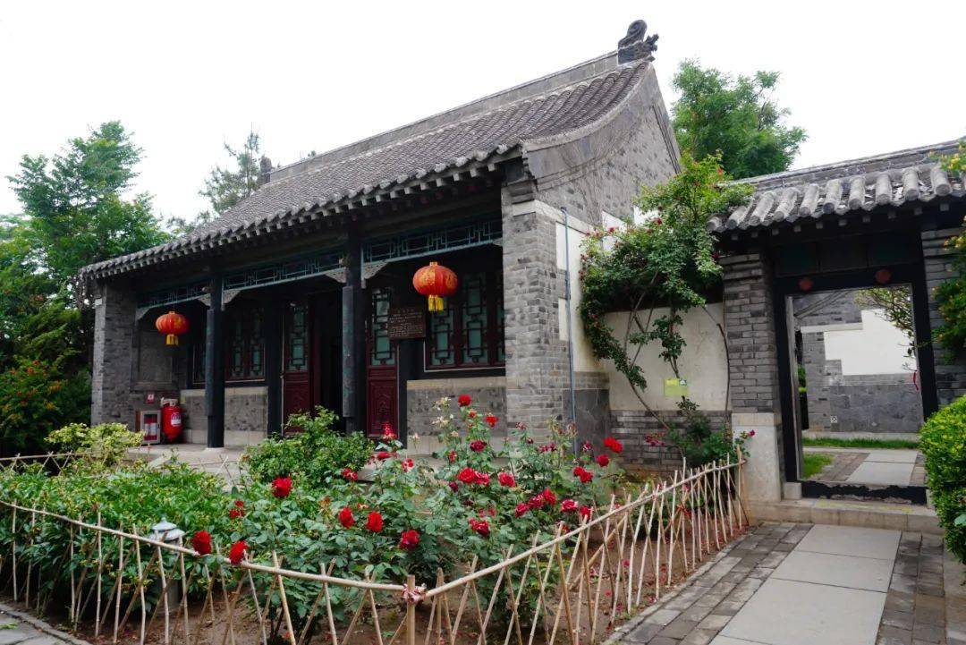 67戚继光故里,街边的老房子.