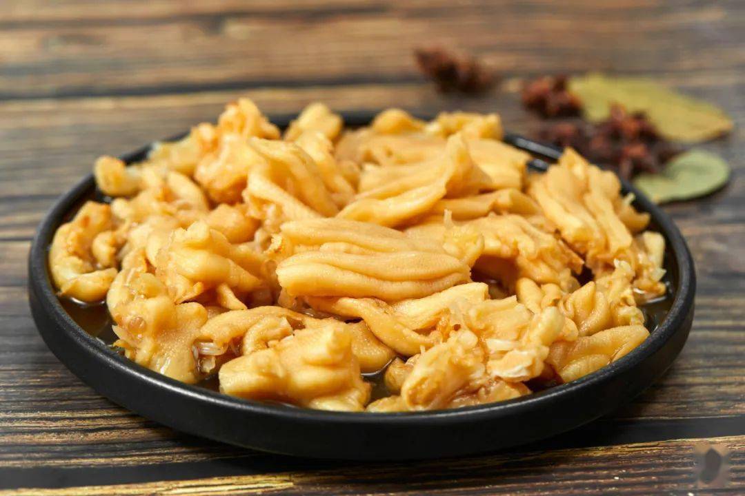 上头好吃到飙泪的芥末鸭掌美味直冲脑门