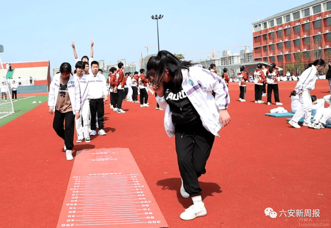 双减政策落实处 课后服务欢乐多_裕安区_个性化_课程
