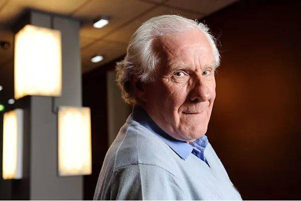 巴迪欧论存在与事件