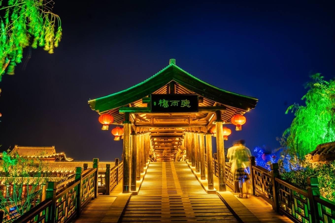 夜游大宋不夜城人头攒动灯红酒绿再现繁华盛世