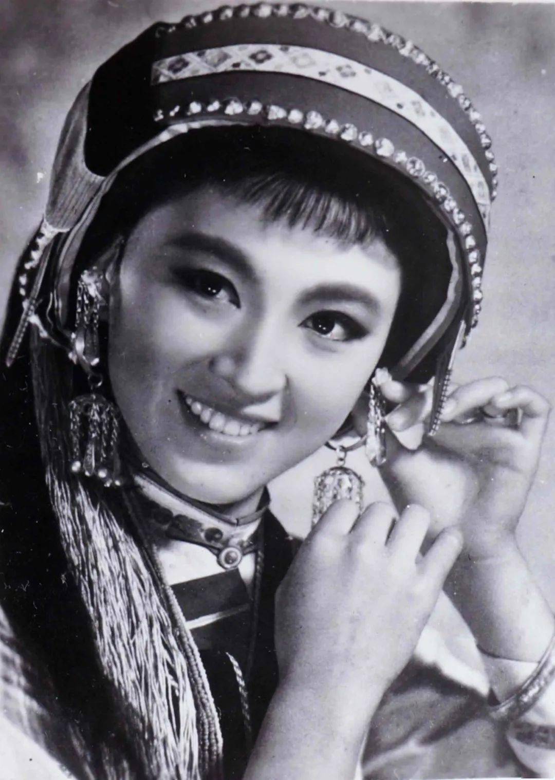 五朵金花的后来,特别是最后一朵……_朱一锦_电影_王苏娅
