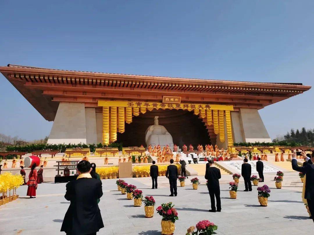 轩辕殿看点在哪里?朱炳仁父子有话说_建筑_文化_黄帝故里