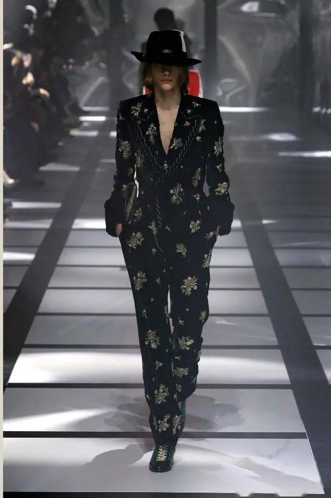 gucci2022秋冬发布会图片