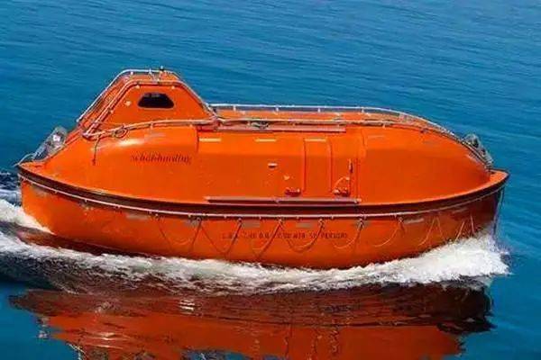 船舶监督大讲堂|关于开敞式救生艇和封闭式救生艇的那些事_油船_规则