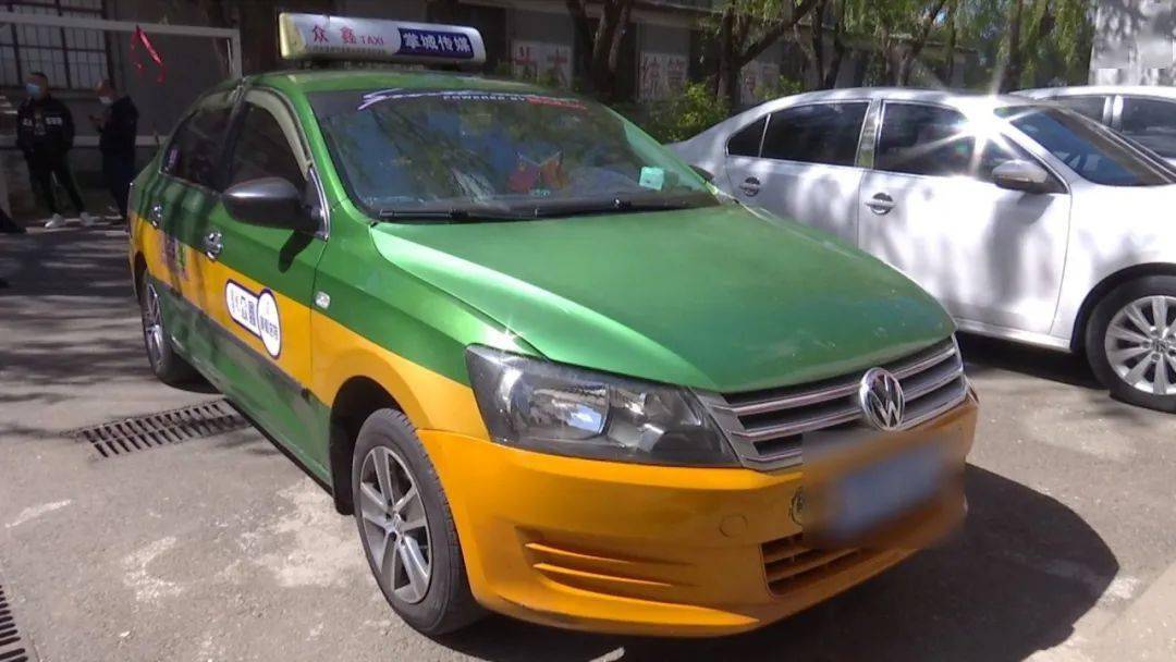 遥控计价呼市一出租车安装跑得快被查