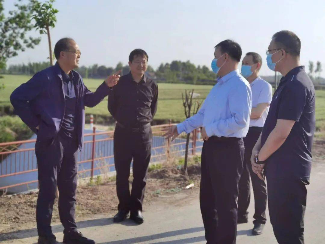 时事新闻王方正到预备河巡河