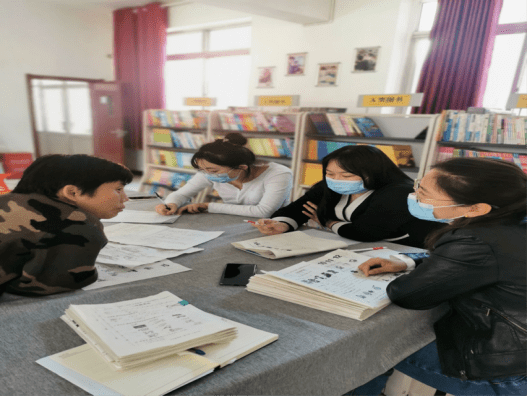 课堂提质人人上好课系列活动八雄州镇黄湾小学骨干教师经验分享主题